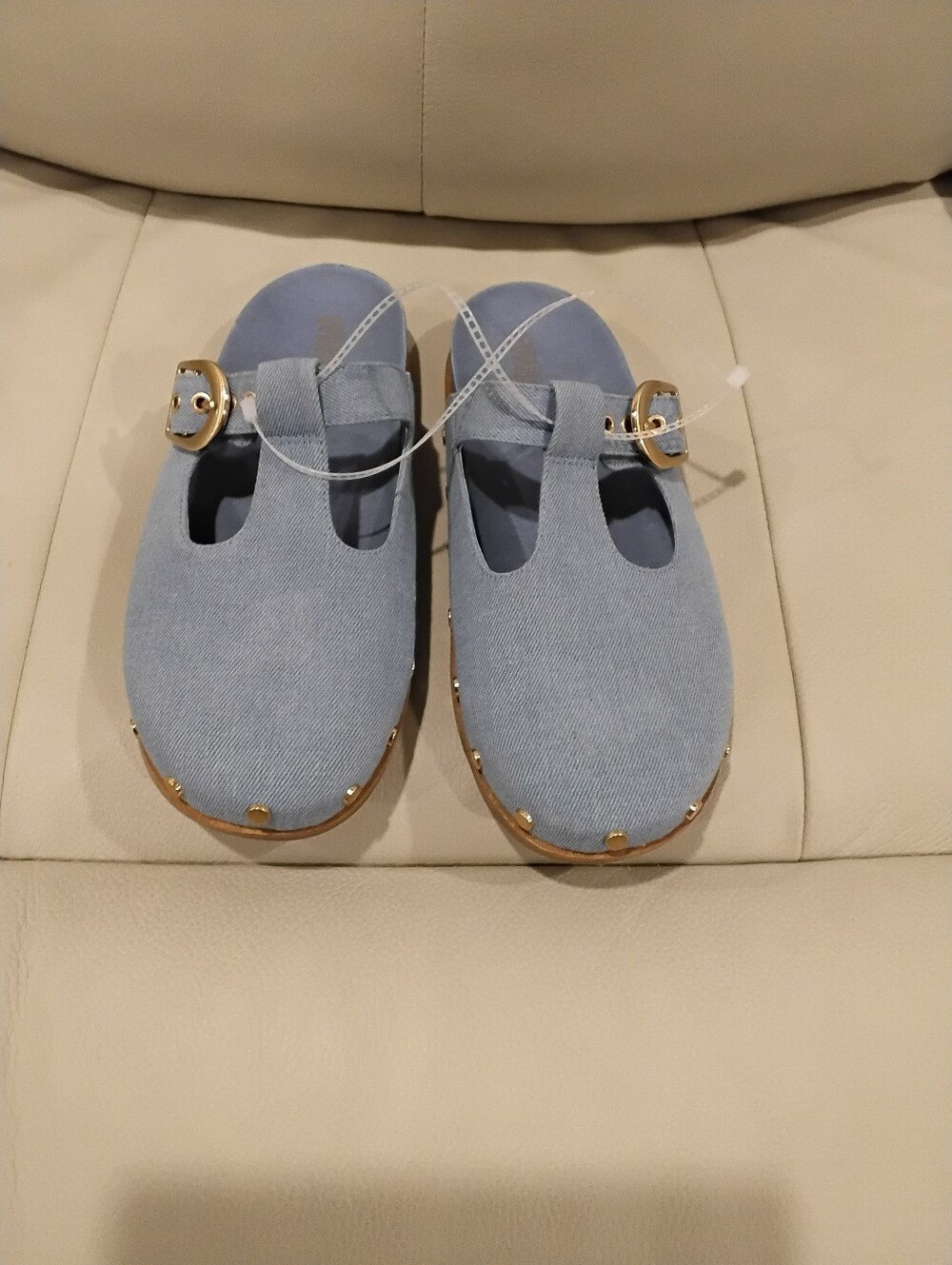 NWOT Chelsea & Violet Kalli Denim Studded Clogs 9.5